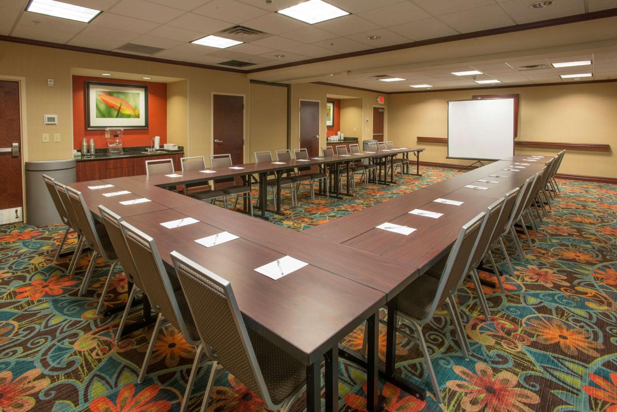 Hampton Inn & Suites Cincinnati-Union Centre Уэст-Честер Экстерьер фото