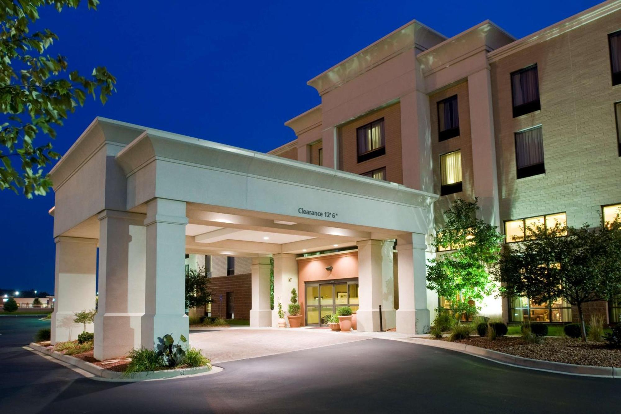 Hampton Inn & Suites Cincinnati-Union Centre Уэст-Честер Экстерьер фото