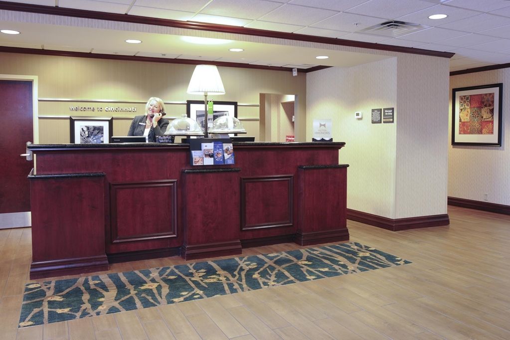 Hampton Inn & Suites Cincinnati-Union Centre Уэст-Честер Интерьер фото